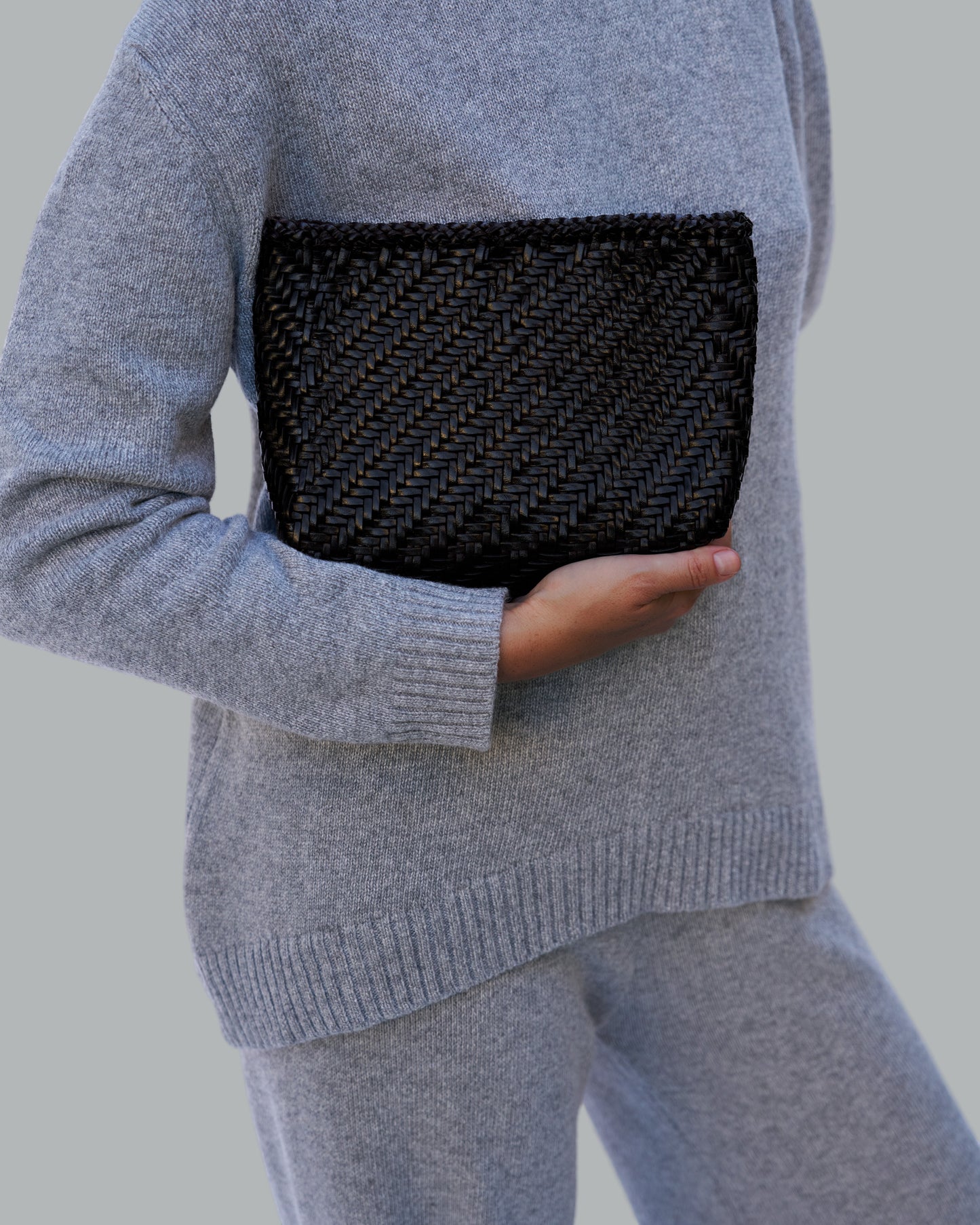 HANDMADE LEATHER BAG BLACK