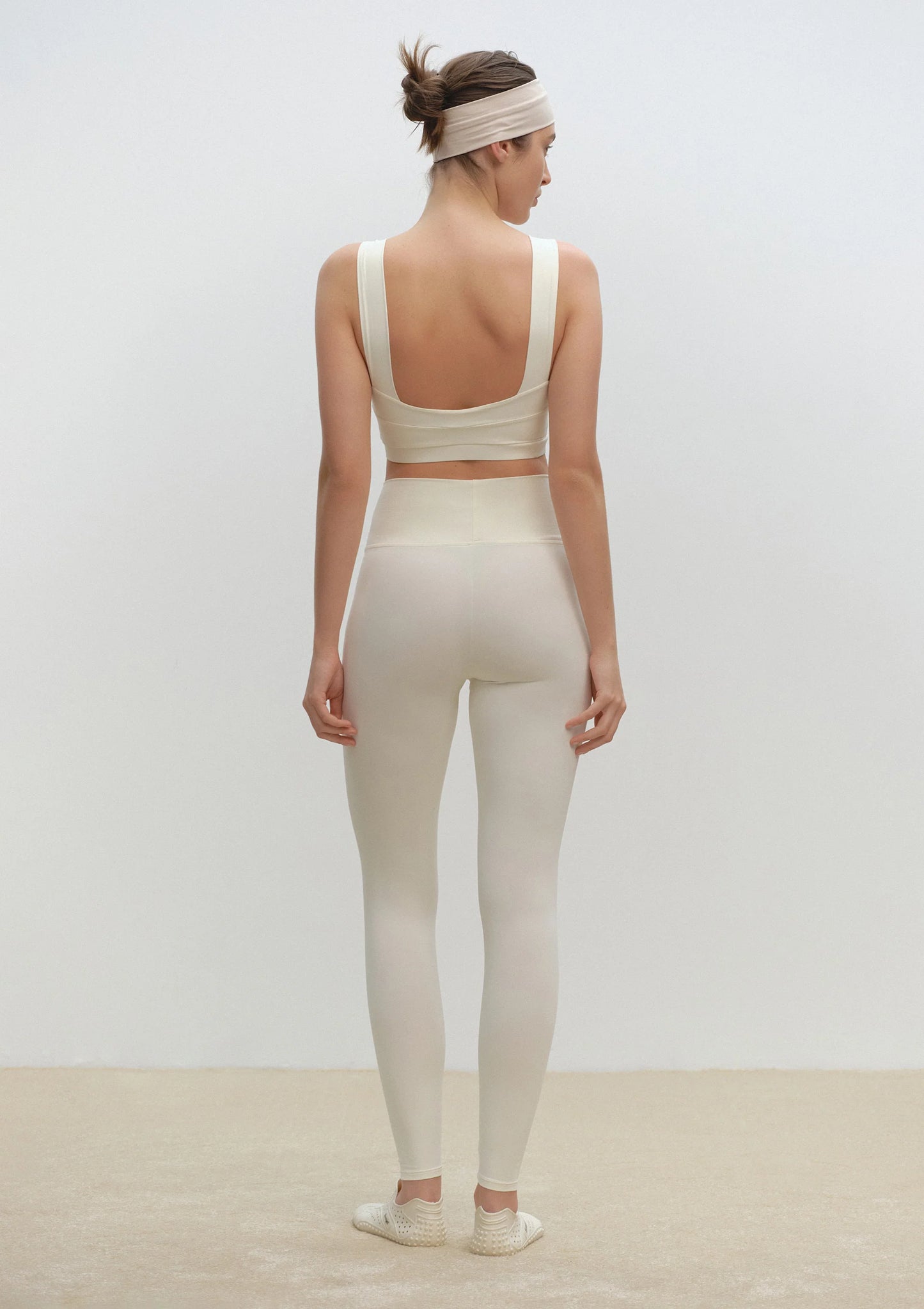 Essential Legging ivory