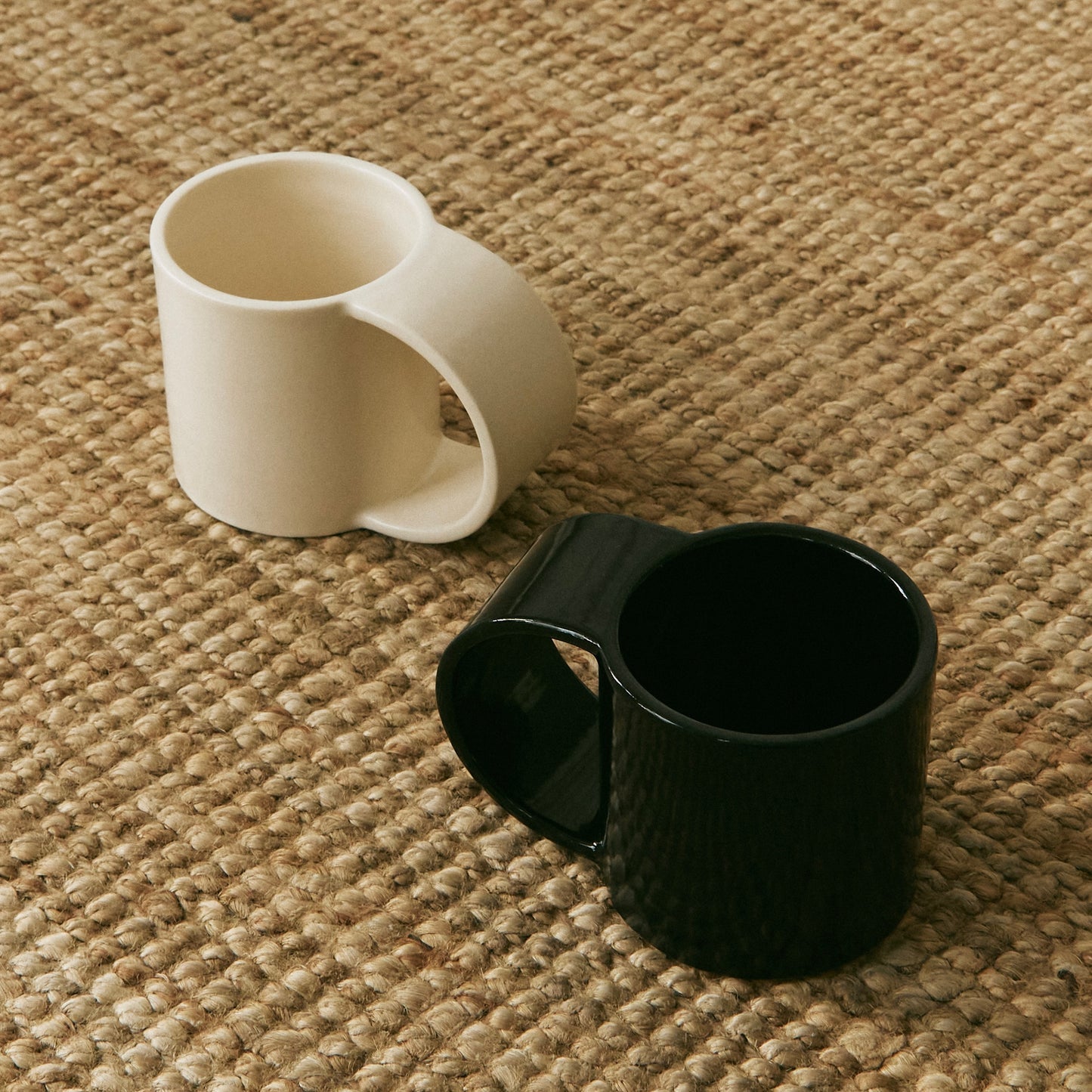 CERAMIC CUP BLACK