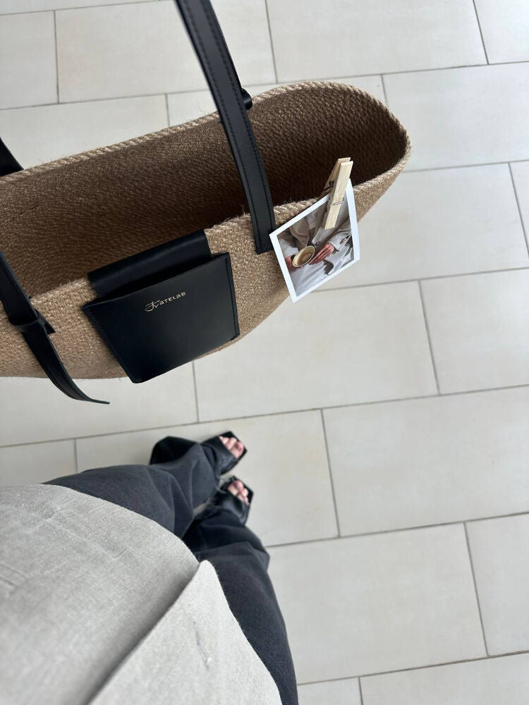 STRAW BAG BLACK ELEMENT