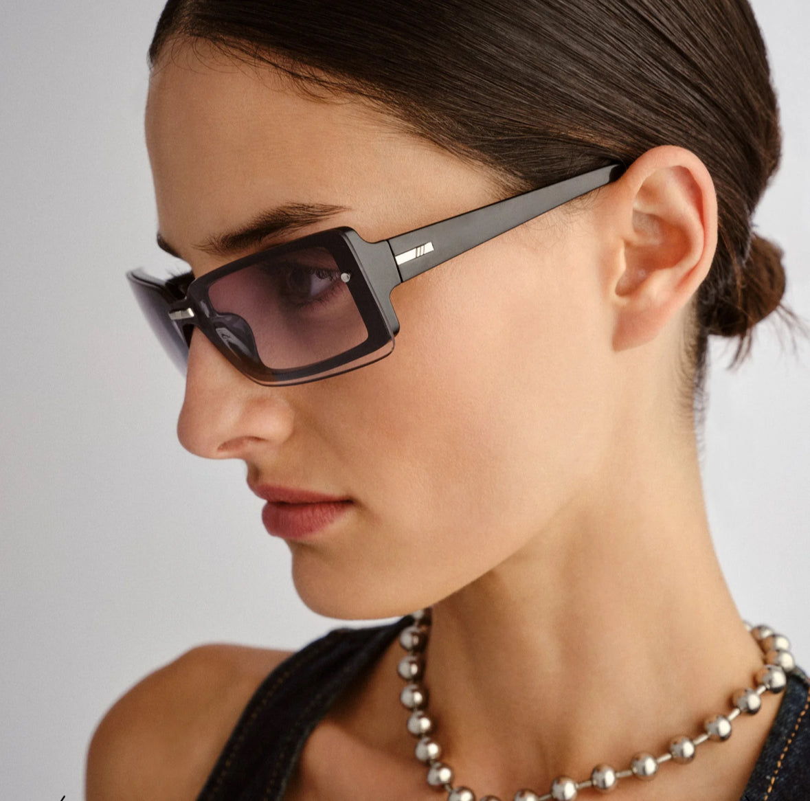 Evasion black sunglasses
