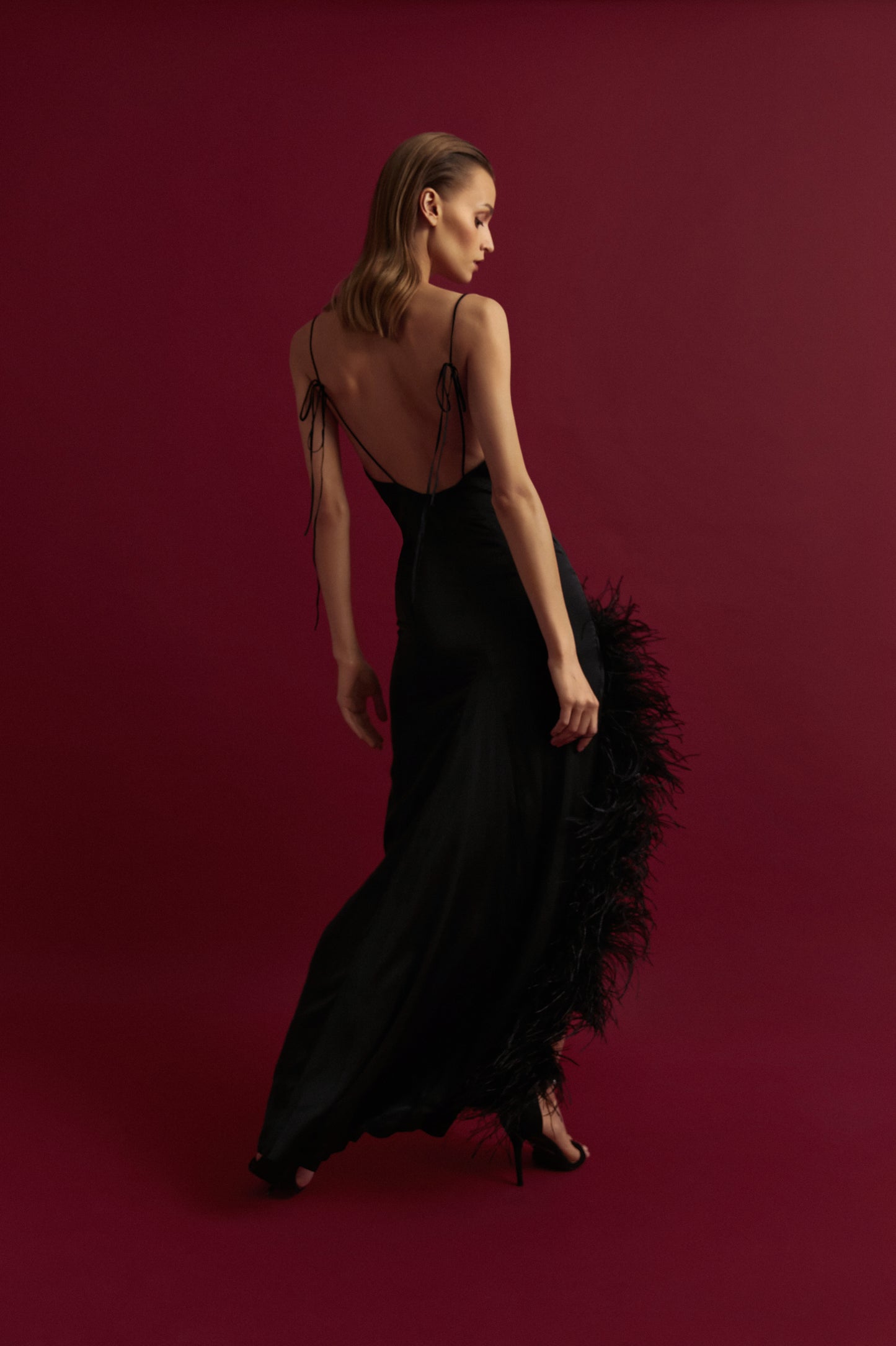 PARADISE BIRD MAXI DRESS BLACK