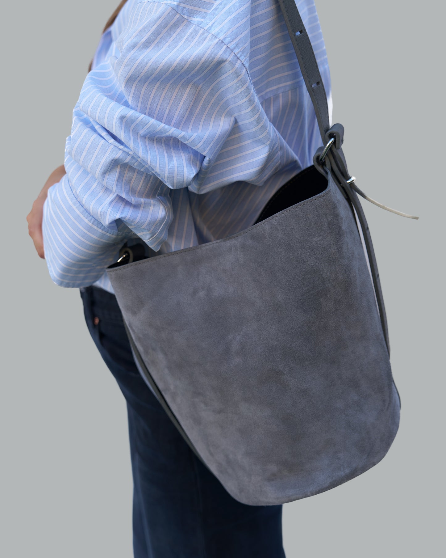 SUEDE GRAY BAG
