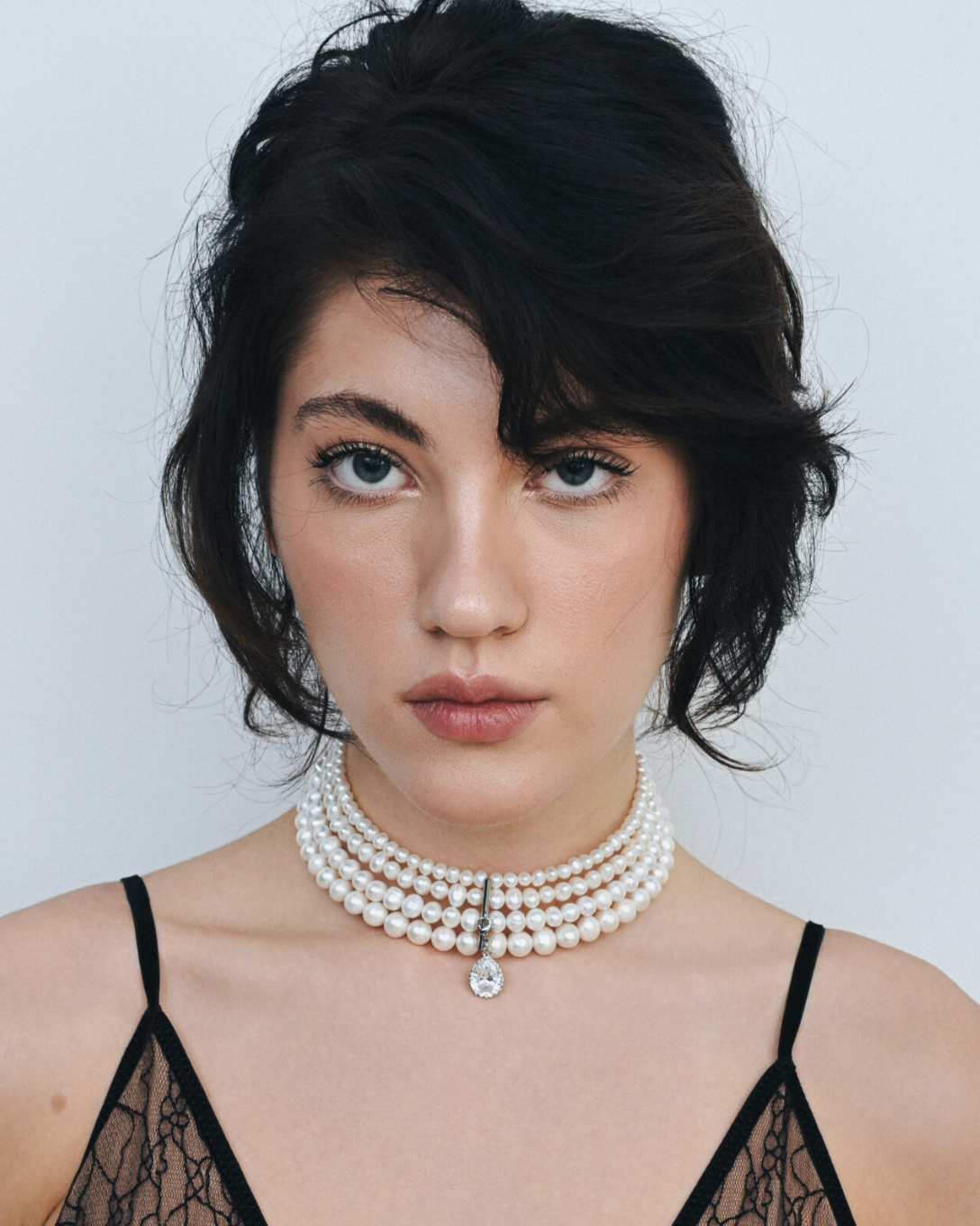 NATURAL PEARLS CHOKER WITH DROP CRYSTAL SILVER