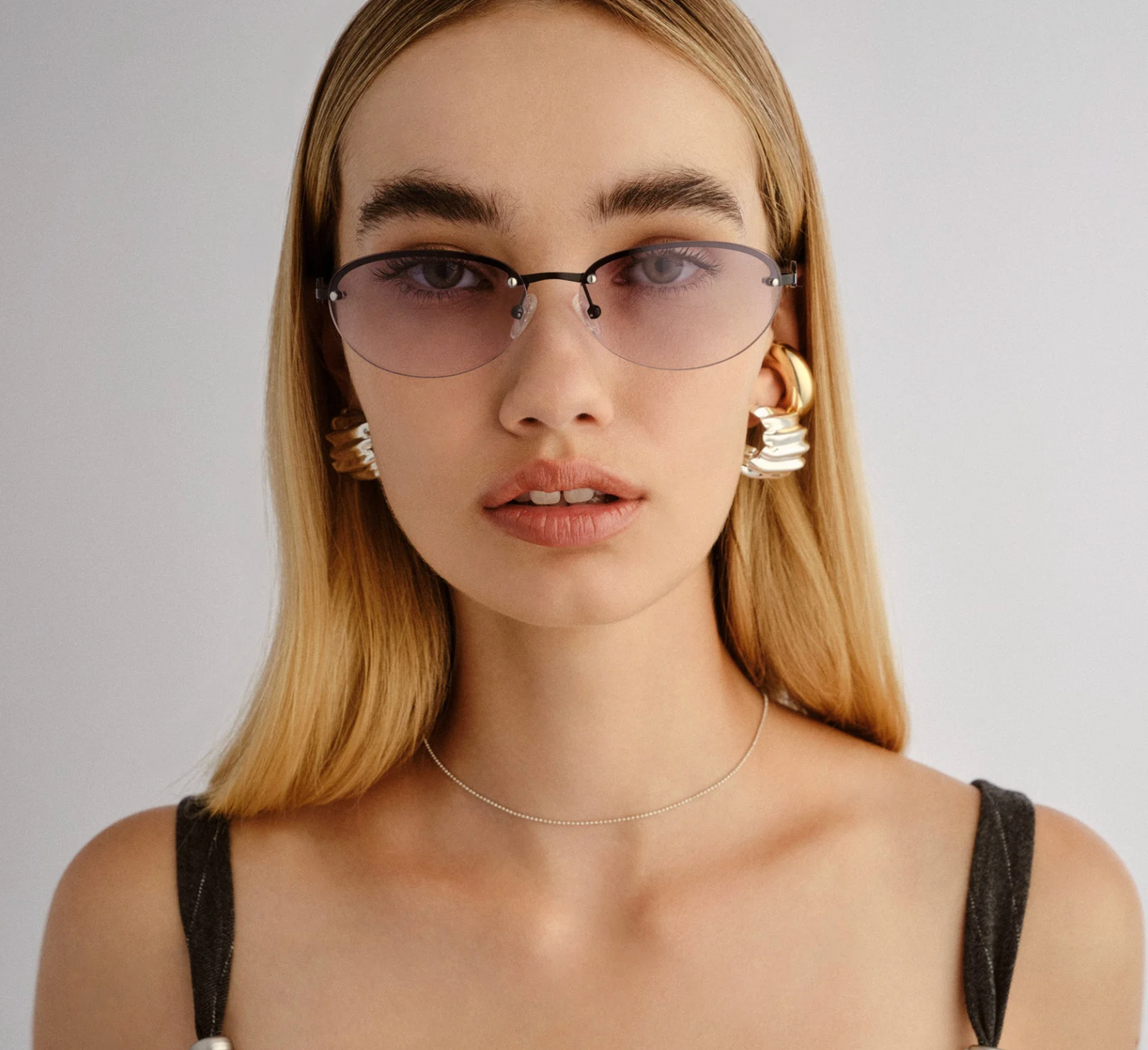 Slinky black sunglasses