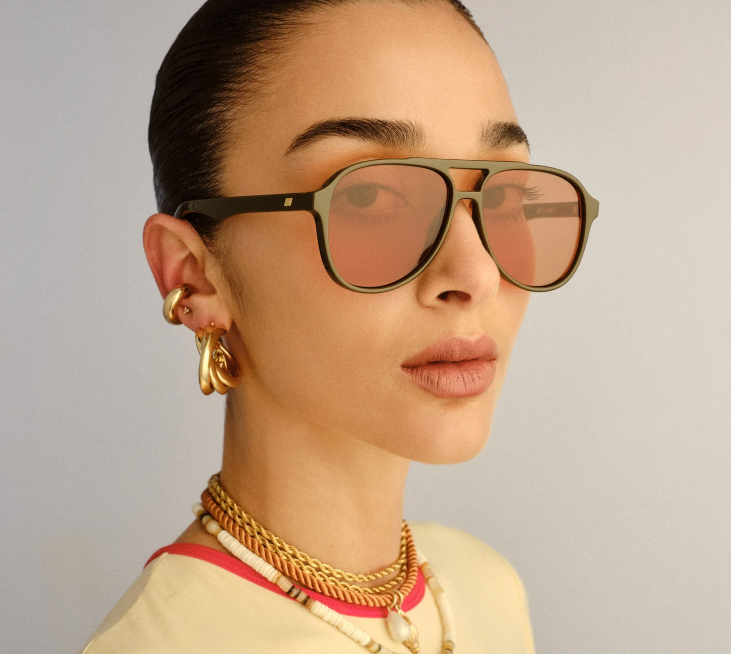 Tragic magic dark olive sunglasses