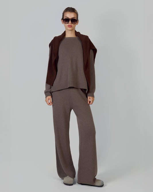 MERINO WOOL AND CASHMERE SUIT TAUPE