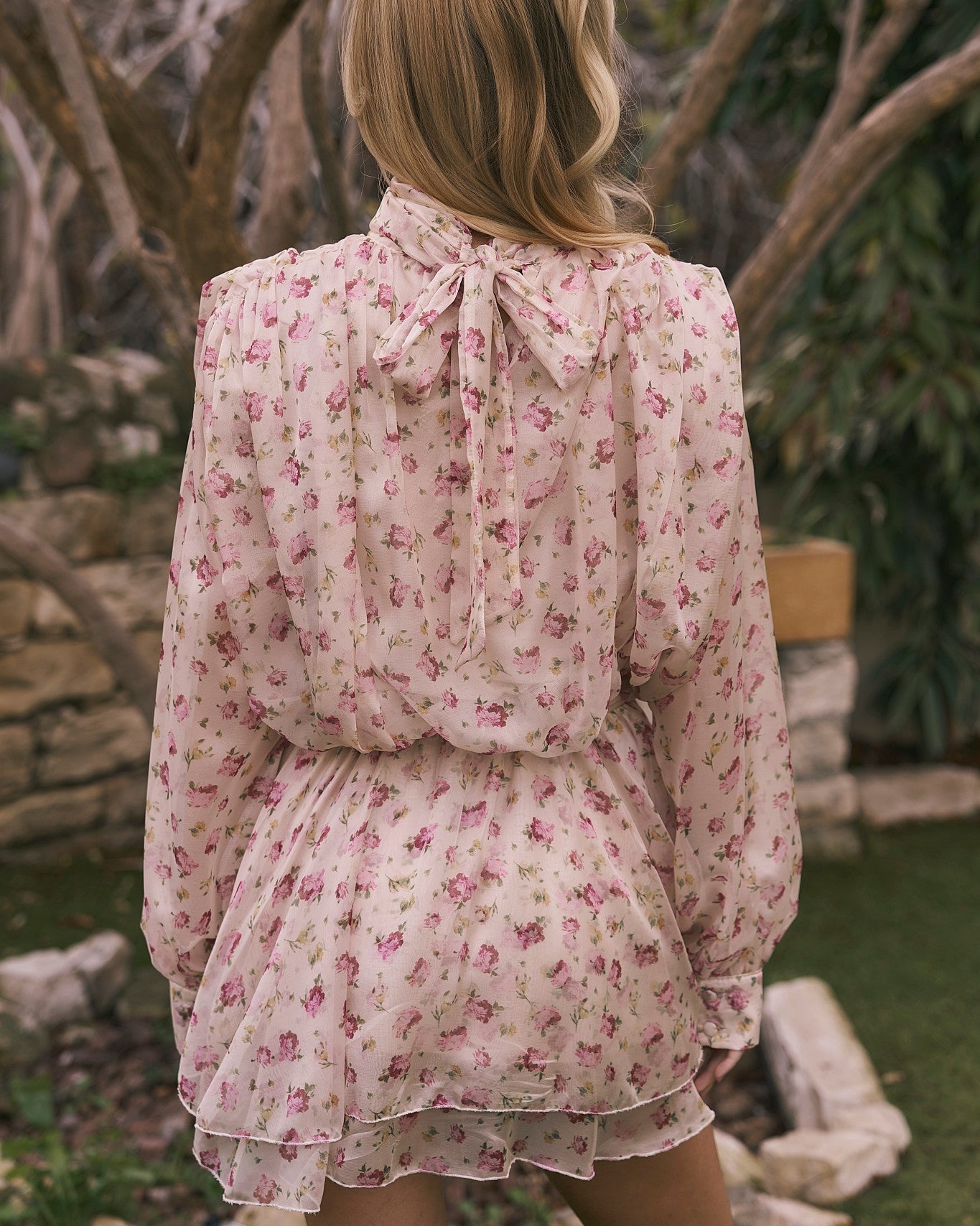 FLORAL ROSE MINI DRESS