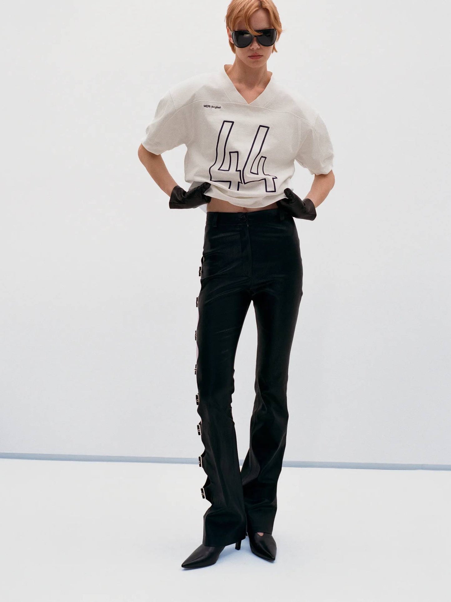 Oversized T-shirt "44" - White