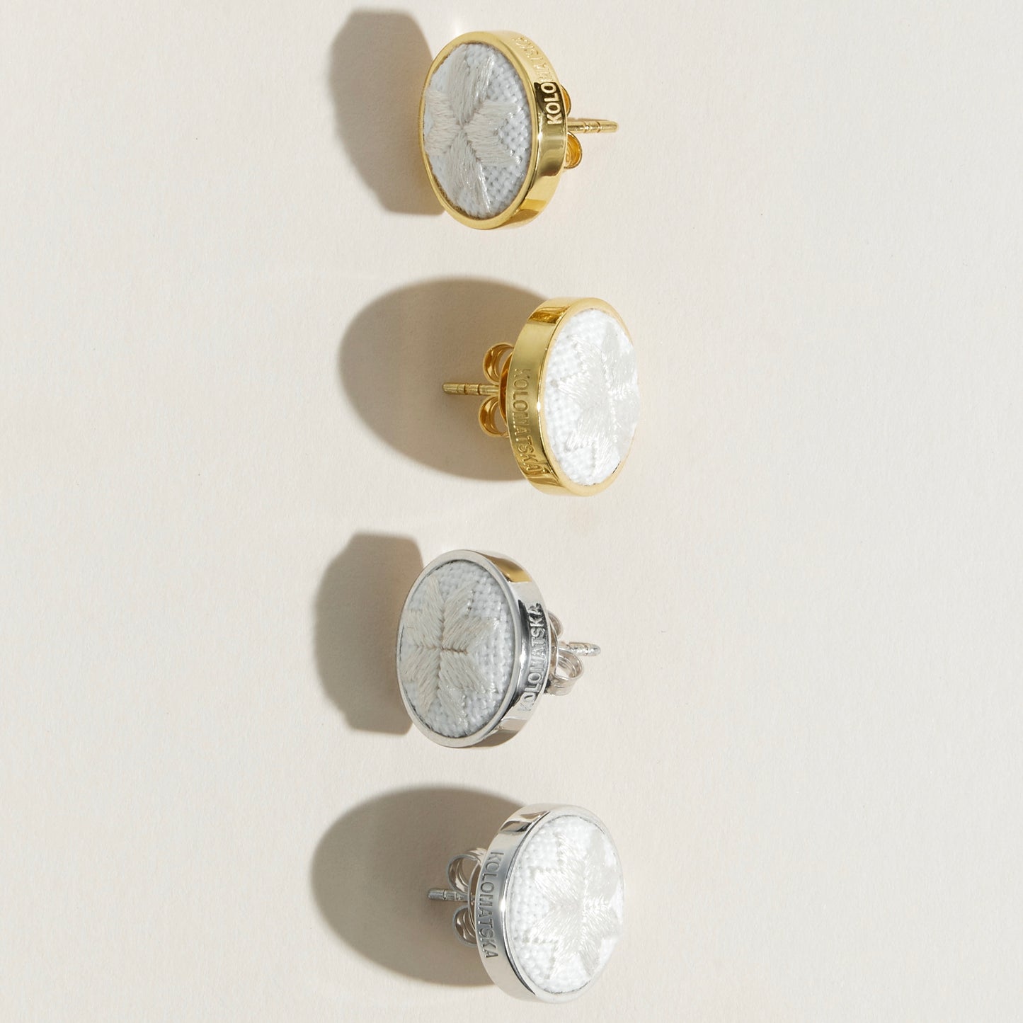 EMBROIDERED EARRINGS gold