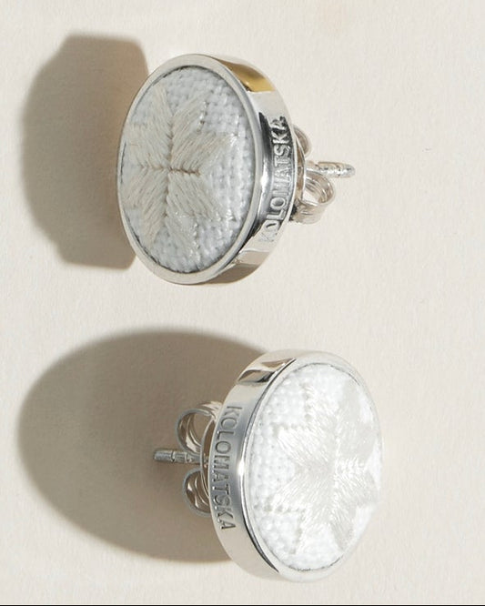 EMBROIDERED EARRINGS white silver