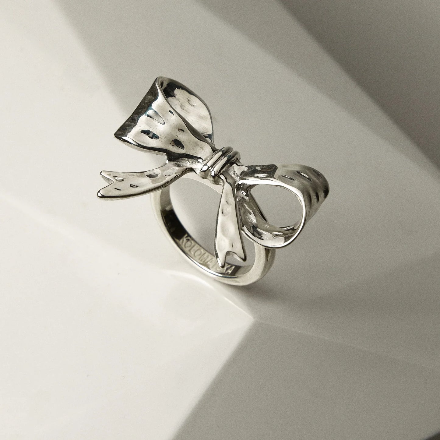 Ring BOW platinum