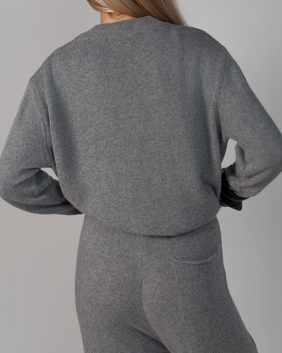 MERINO WOOL AND CASHMERE SUIT GRAY