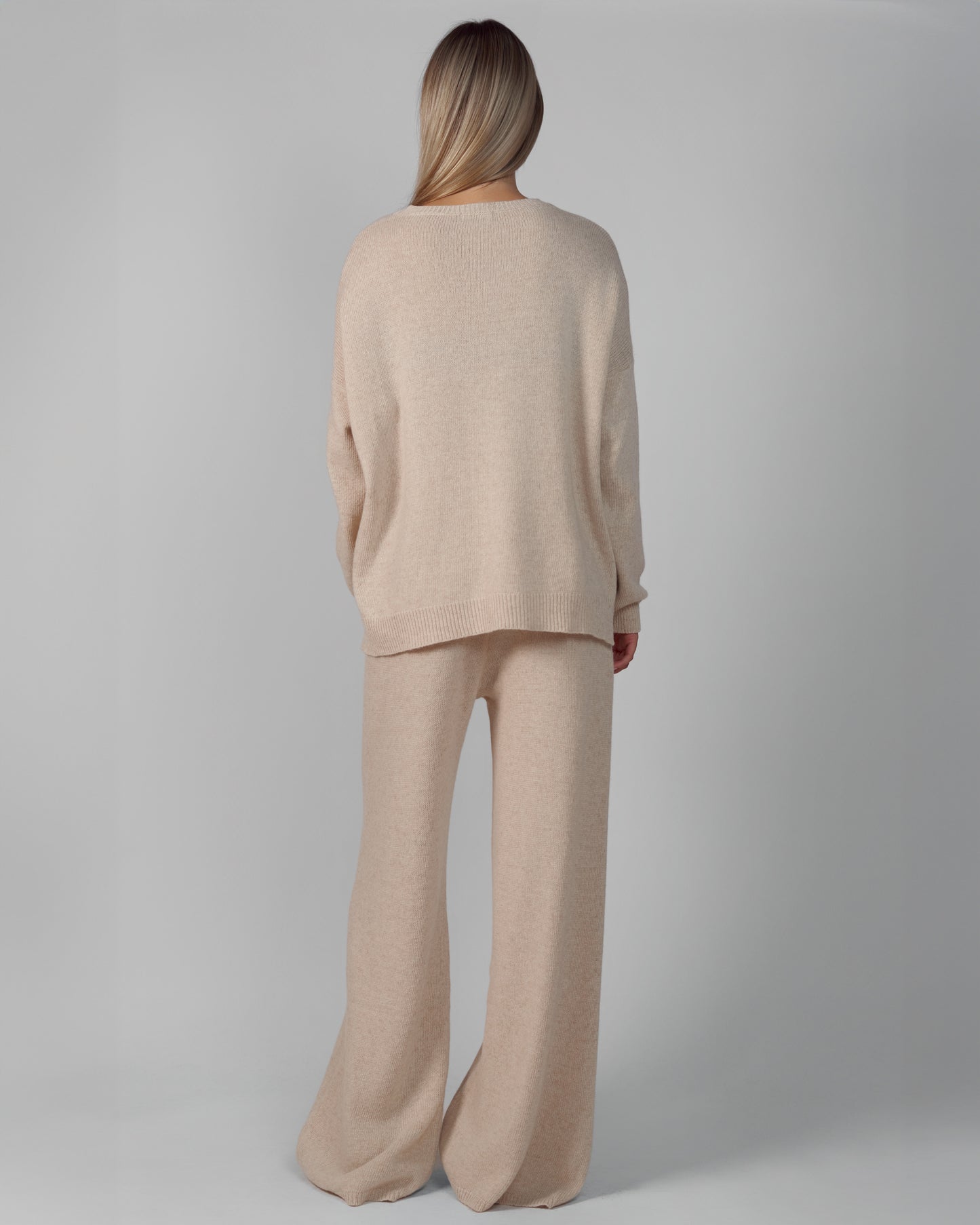 MERINO WOOL AND CASHMERE SUIT BEIGE