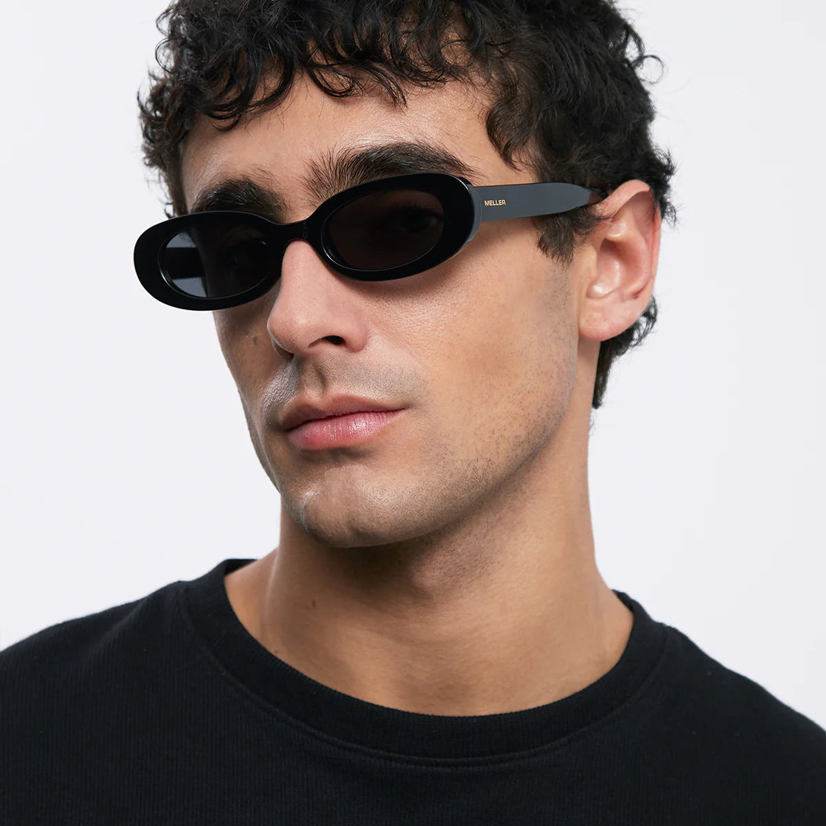 Kessia all black sunglasses
